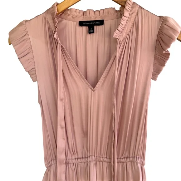 Banana Republic Soft Satin Maxi Dress – Blush Pink, Size 2, EUC - Picture 5 of 6